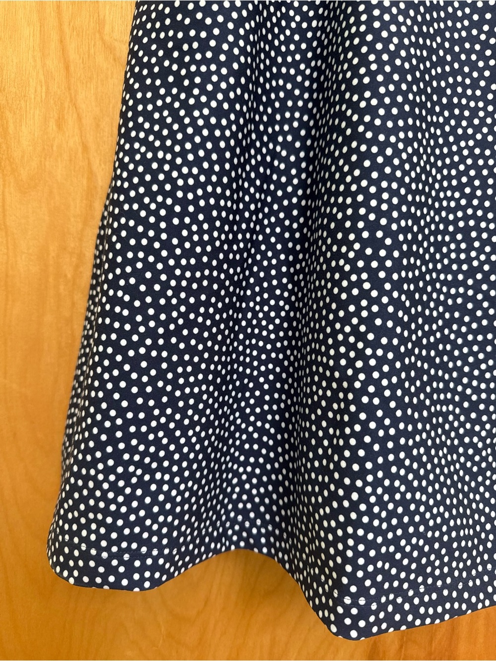 Small Abercrombie + Fitch YPB Sculpt Lux Navy Blue Polka Dot V‑Neck Dress - Picture 7 of 12